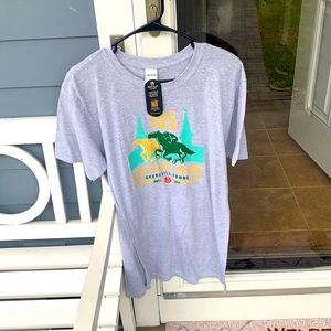 Official 2019 Classic Kentucky Derby T-Shirt Size L Bought at Churchill Downs